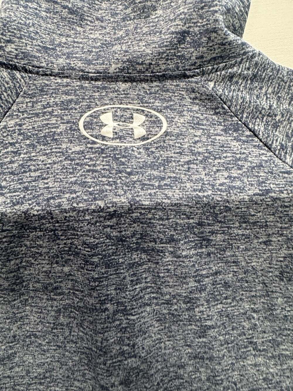 Under Armour Women's HeatGear Loose Fit 1/2 Zip Long Sleeve Pullover, Size Large - Picture 9 of 11